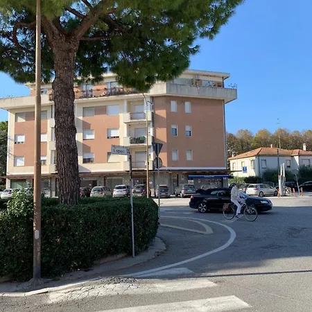 Rosemary - Grande Luminoso E Apartment Fano